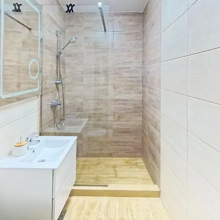 Seaside Harmony 9 Apartment